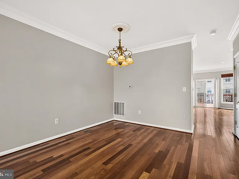 6805 Oregano Ln — Photo 16