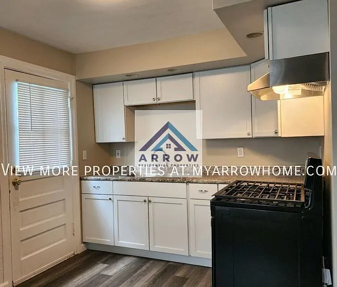 2537 Tyrell Dr — Photo 5