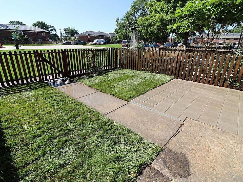 Lawrence of Arapahoe, LLC Apartment Rentals Denver, CO Zillow