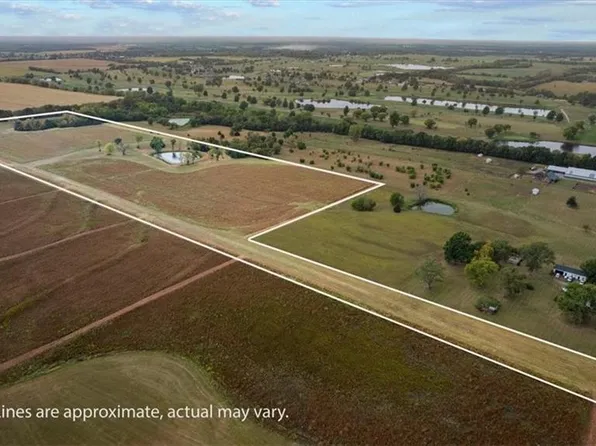 State Route P Hwy, Pleasant Hill, MO 64080