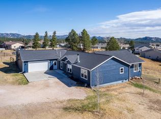 594 S 11th St, Custer, SD 57730
