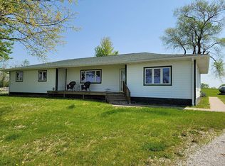 22590 482nd St, Centerville, IA 52544