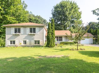14072 N Territorial Rd, Gregory, MI 48137