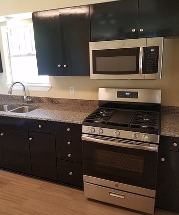 2nd image of 6222 Apple Valley Dr