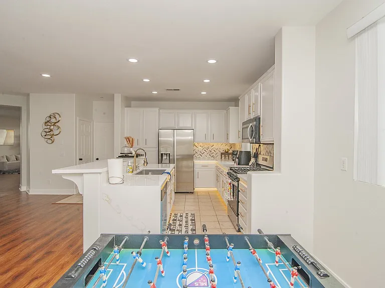 26876 Alta Mira St — Photo 18