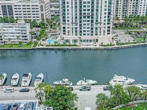 100 Bayview Dr APT 1931, Sunny Isles Beach, FL 33160