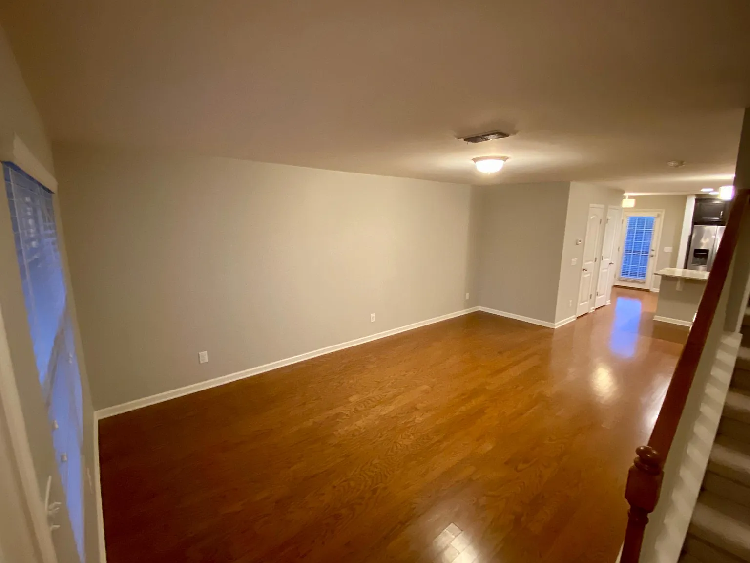 2 bed, 2.5 bath, 1216 sqft, $2,100 — Photo 3