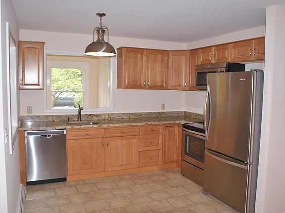 5th image of 2172 Hovsons Blvd