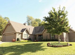 4607 S Delaware Ave, Tulsa, OK 74105