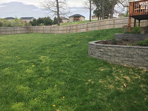 3rd image of 3928 Scarborough Way