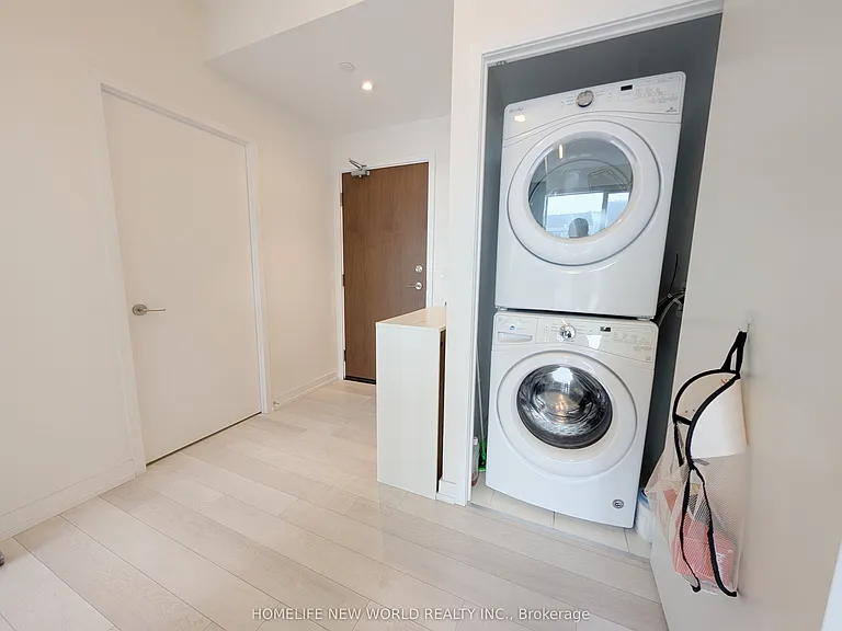 115 McMahon Dr #1903 — Photo 13