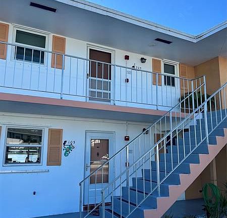 3rd image of 1116 Lake Ter APT 205G