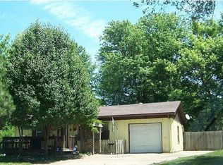 3403 S Appleton Ave, Independence, MO 64052