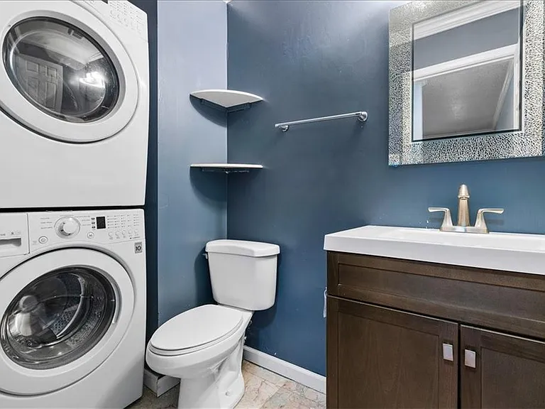 2412 Peachwood Cir NE #3 — Photo 15