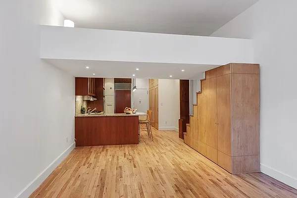 Sold by Owner | media 3