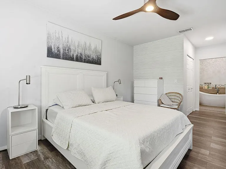 1143 Duncan Cir #103 — Photo 10