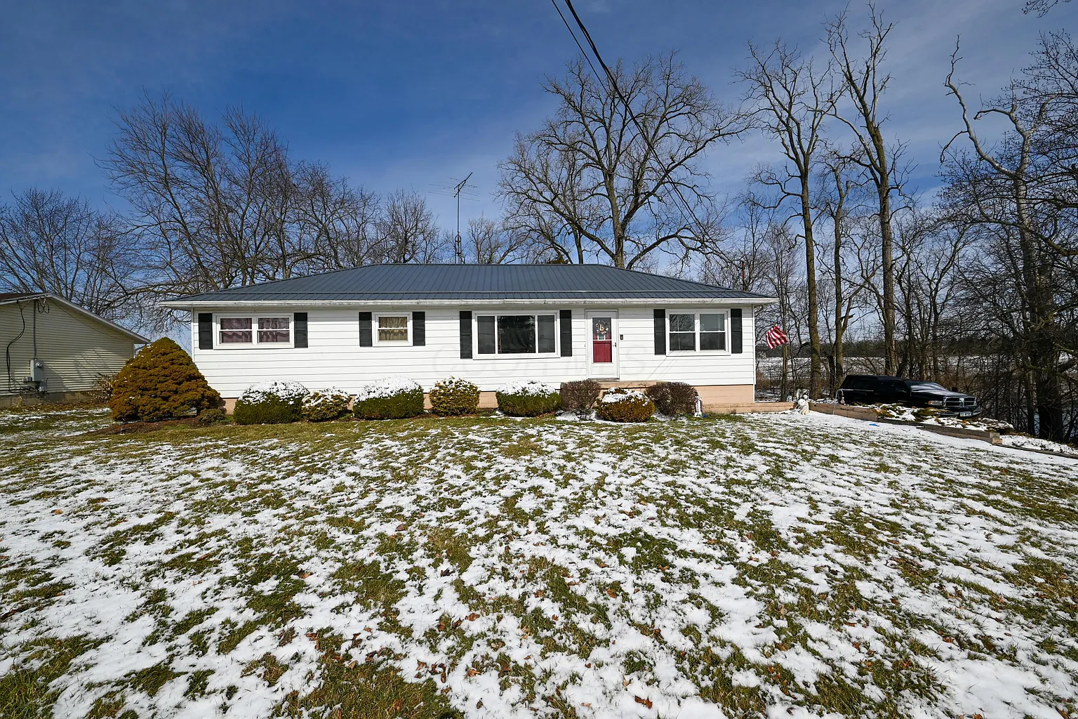 1900 Somerlot Hoffman Rd W photo 1