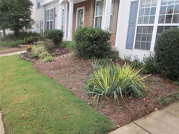 3rd image of 234 Buckland Dr