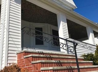 21 Glen Ave, Cranston, RI 02905