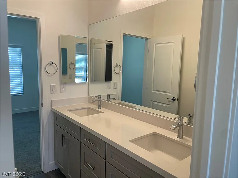 11484 Roaring Peak Dr — Photo 28