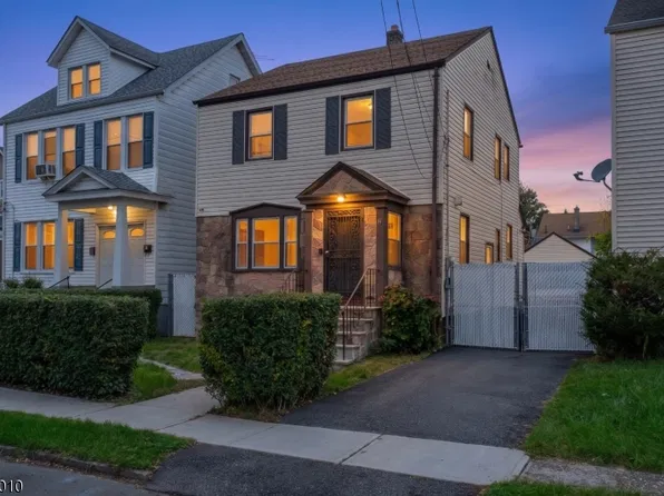 67 Philip Pl, Irvington Twp., NJ 07111