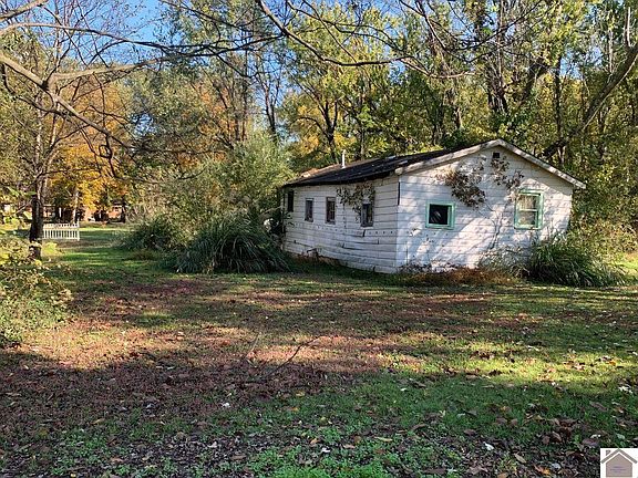 2nd image of 266 Lone Valley Rd