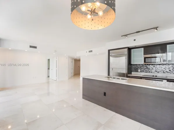 55 SE 6th St, Miami, FL