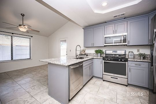 5th image of 704 Beth Ln
