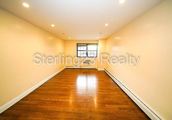 2nd image of 3113 23rd St #2