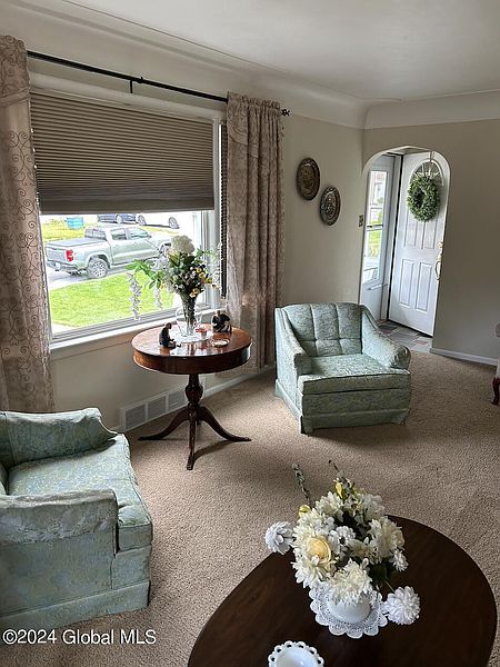 3rd image of 11 Evelyn Avenue