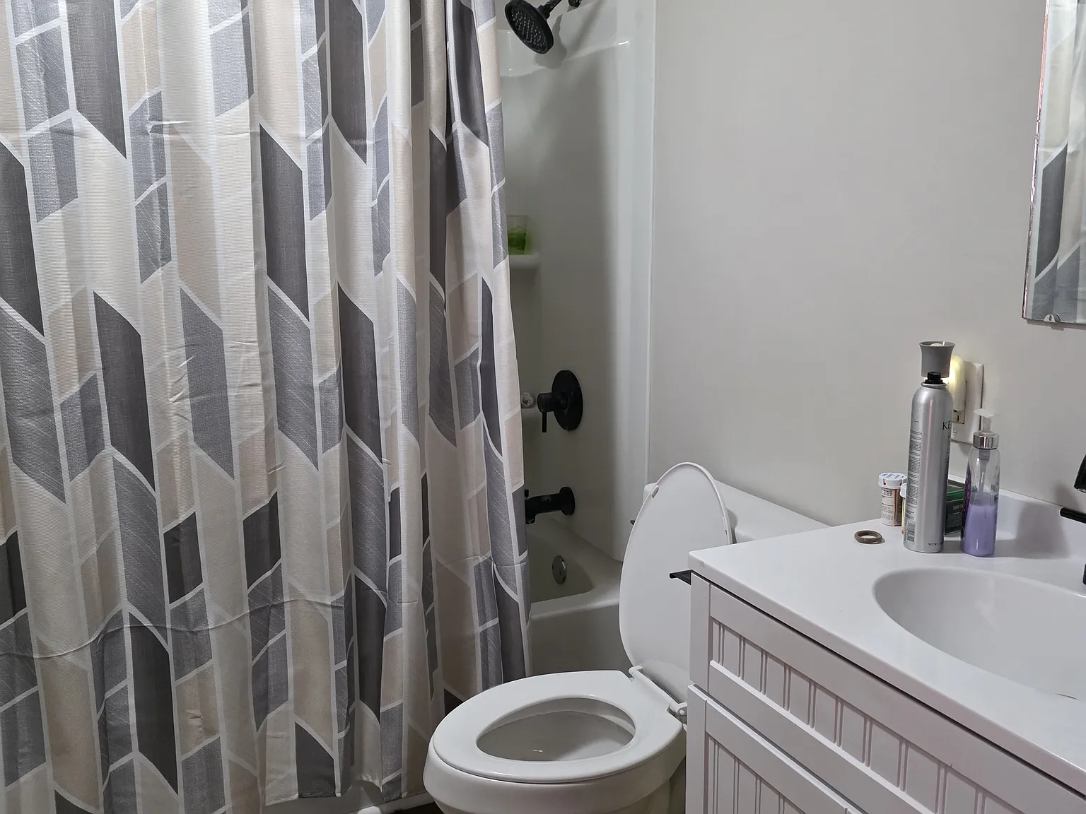 2 bed, 864 sqft, $1,000 — Photo 4