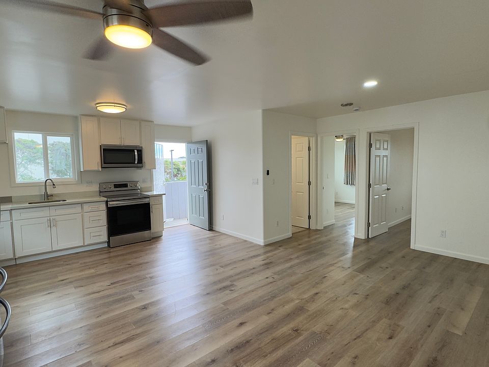 1st image of 98-229 Kaulike Dr