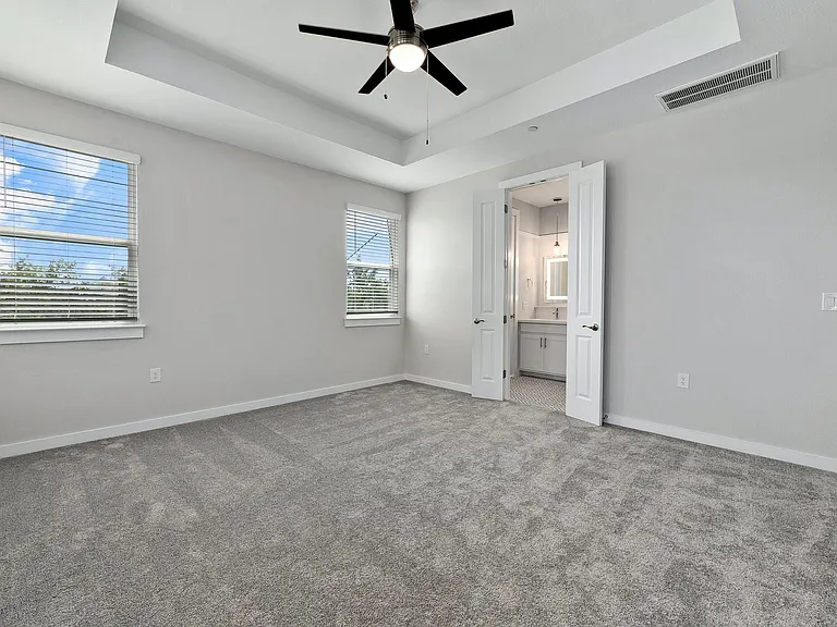 12001 Vista Parke Dr #701 — Photo 13