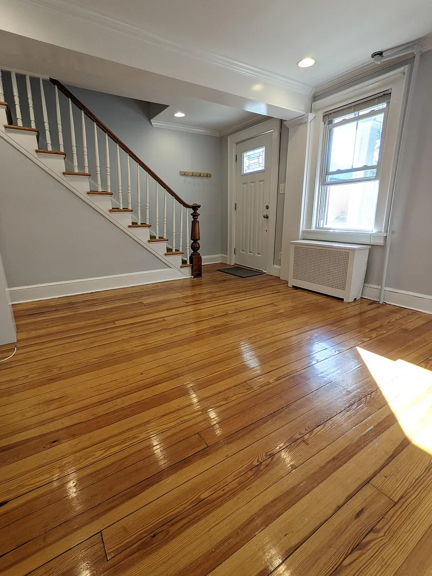 27 Cross St photo 1