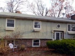 13 Garvin Rd, Derry, NH 03038