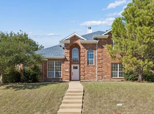 1961 Random Oaks Dr, Rockwall, TX 75087
