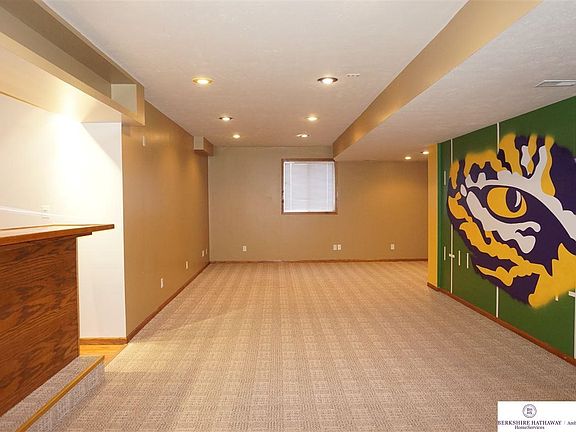 5th image of 1112 E Cary St