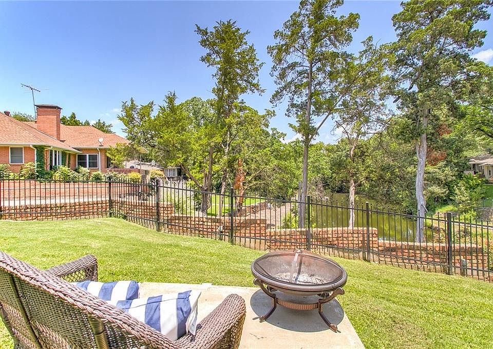 1st image of 4410 Briar Creek Ln