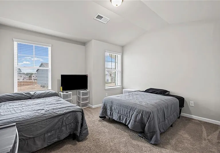 854 Orwell Dr — Photo 35
