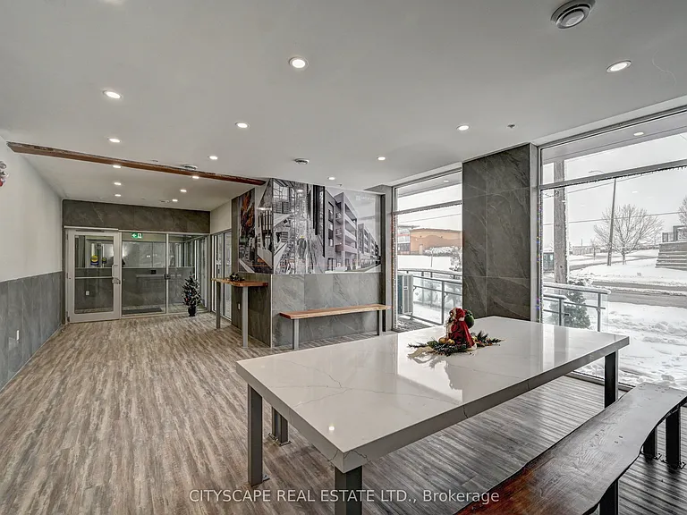 408 Dundas St S #212 — Photo 8