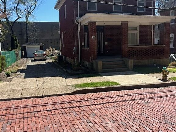 2nd image of 33 Kenmore Ave