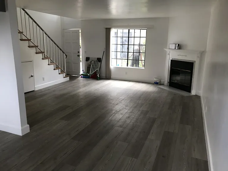 640 W Alondra Blvd #2 — Photo 3