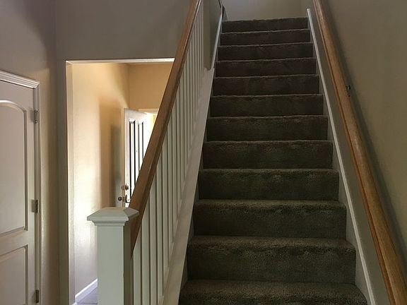 4th image of 2113 Vienna Way
