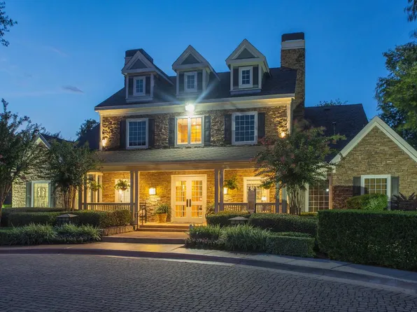 Creekstone Apartments