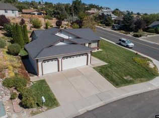 695 Kane Ct, Reno, NV 89512
