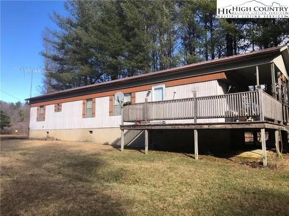 73 Royal Acres Lane, Glade Valley, NC 28627