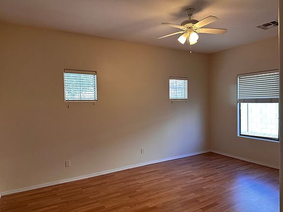 5th image of 2073 N Arbor Ln