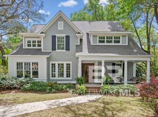 6100 Oakwood Ln, Fairhope, AL 36532
