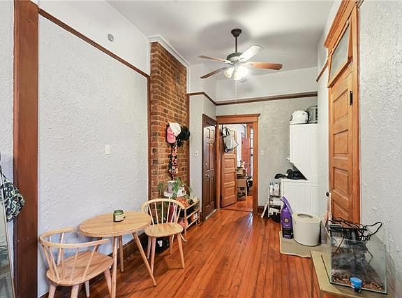 4th image of 846 Roosevelt Pl #201