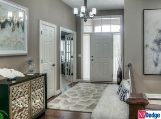1405 S 190th Plz, Omaha, NE 68130
